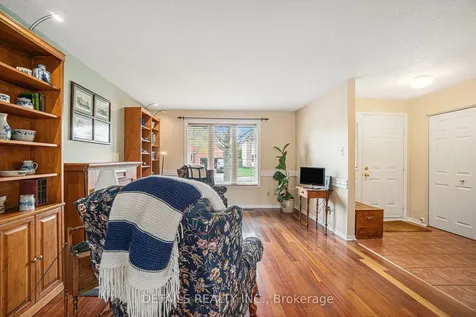221 Macdougall Street Russell ON K4R 1A5