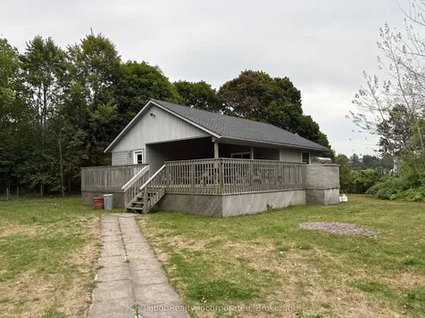 81344 Champlain Boulevard Ashfield-colborne-wawanosh ON N7A 3Y2