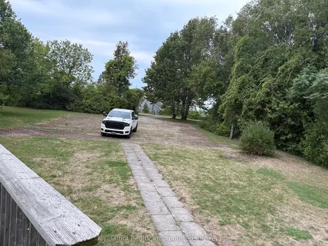 81344 Champlain Boulevard Ashfield-colborne-wawanosh ON N7A 3Y2