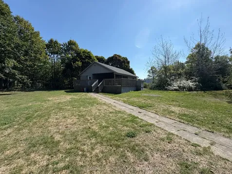 81344 Champlain Boulevard Ashfield-colborne-wawanosh ON N7A 3Y2