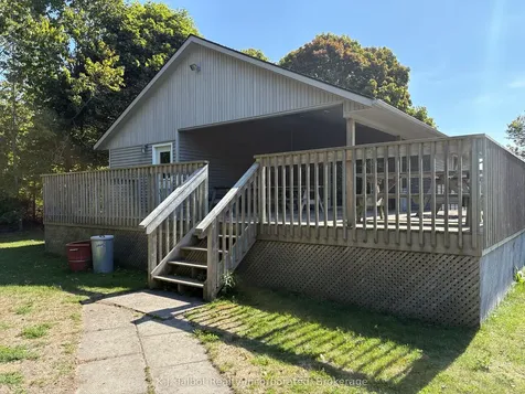 81344 Champlain Boulevard Ashfield-colborne-wawanosh ON N7A 3Y2