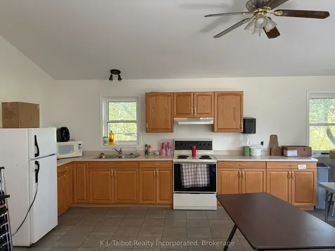 81344 Champlain Boulevard Ashfield-colborne-wawanosh ON N7A 3Y2