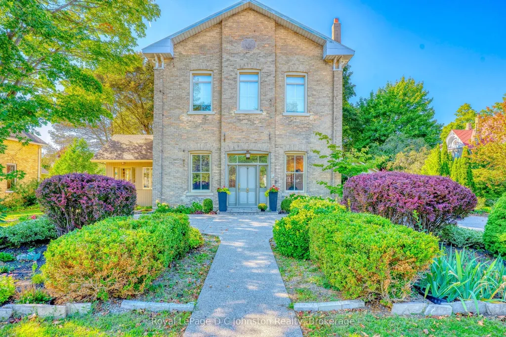 38 Albert Street N Saugeen Shores ON N0H 2L0