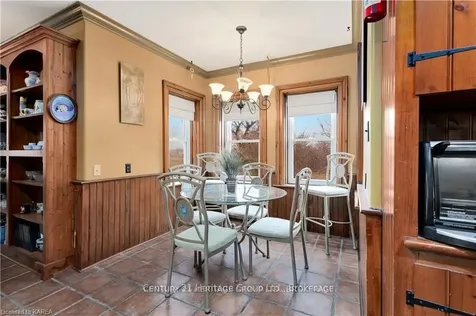 7387 County Road 9 N/a Greater Napanee ON K7R 3K8