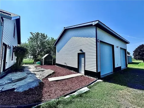 7387 County Road 9 N/a Greater Napanee ON K7R 3K8