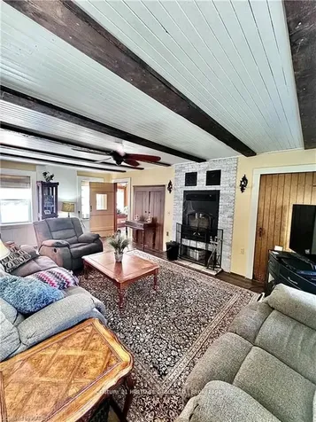 7387 County Road 9 N/a Greater Napanee ON K7R 3K8