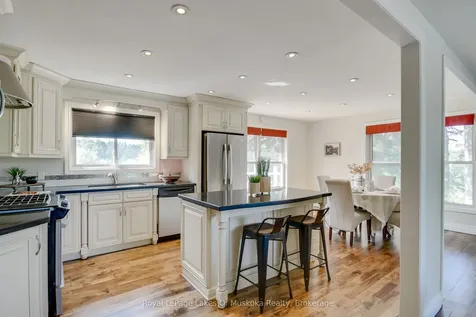 30 Taylor Road Bracebridge ON P1L 1J6