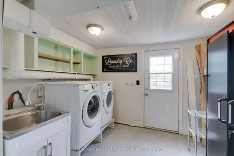 30 Taylor Road Bracebridge ON P1L 1J6