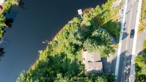 30 Taylor Road Bracebridge ON P1L 1J6