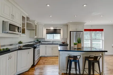 30 Taylor Road Bracebridge ON P1L 1J6