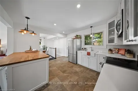 Street Brant ON N0E 1N0