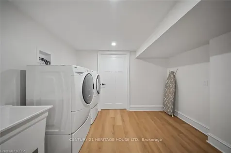 Street Brant ON N0E 1N0