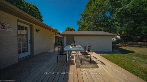 Street Brant ON N0E 1N0