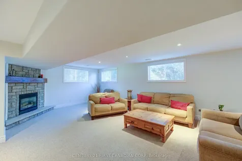 325 Brant County 18 Road Brant ON N3S 0H4