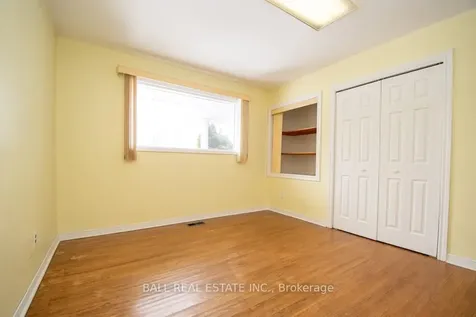 1684 Sherbrooke Street Peterborough ON K9J 6X4