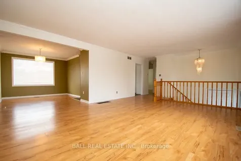 1684 Sherbrooke Street Peterborough ON K9J 6X4