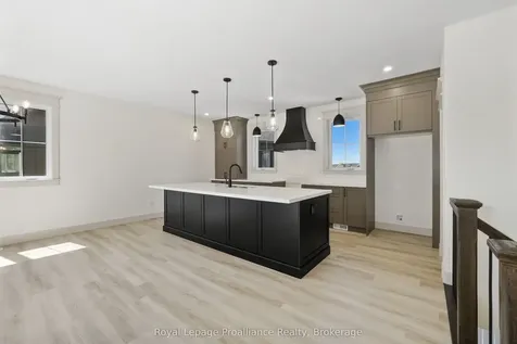 34 Hollingsworth Street Cramahe ON K0K 1S0