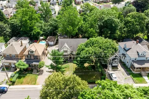 128 River Road Welland ON L3B 2R9
