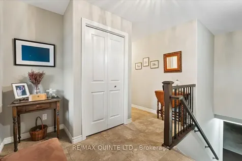 25 Sandhu Crescent Belleville ON K8P 0G7