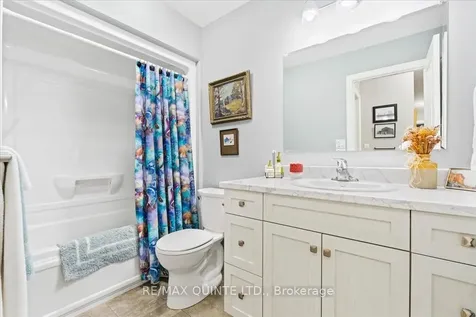 25 Sandhu Crescent Belleville ON K8P 0G7