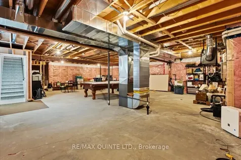 25 Sandhu Crescent Belleville ON K8P 0G7