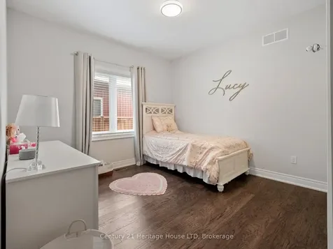 281 Regatta Drive Welland ON L3B 6E7