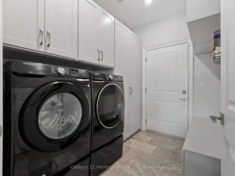 281 Regatta Drive Welland ON L3B 6E7