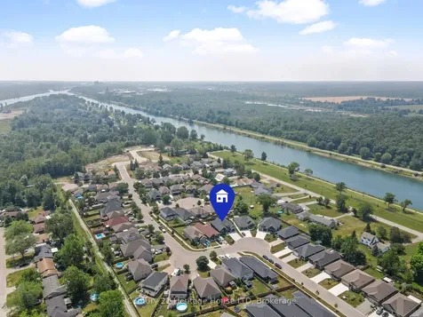 281 Regatta Drive Welland ON L3B 6E7