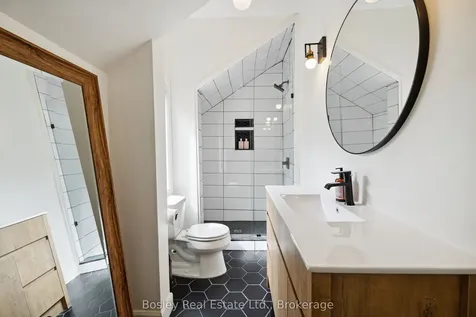 118 Heritage Drive Blue Mountains ON L9Y 0M6