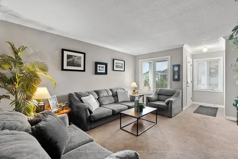 17 Huron Heights Drive Ashfield-colborne-wawanosh ON N7A 0B1