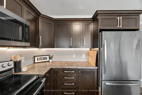 17 Huron Heights Drive Ashfield-colborne-wawanosh ON N7A 0B1