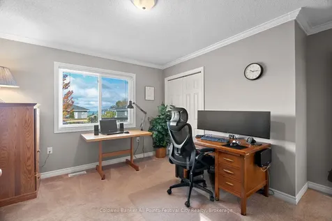 17 Huron Heights Drive Ashfield-colborne-wawanosh ON N7A 0B1