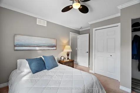 17 Huron Heights Drive Ashfield-colborne-wawanosh ON N7A 0B1