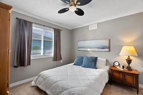 17 Huron Heights Drive Ashfield-colborne-wawanosh ON N7A 0B1