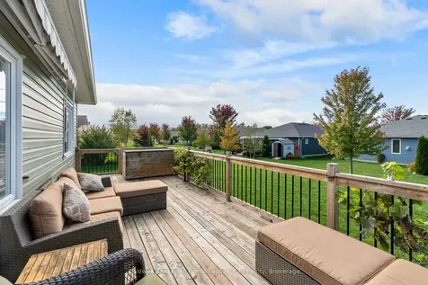 17 Huron Heights Drive Ashfield-colborne-wawanosh ON N7A 0B1