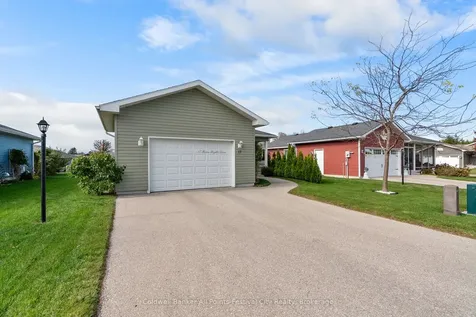 17 Huron Heights Drive Ashfield-colborne-wawanosh ON N7A 0B1