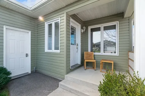 17 Huron Heights Drive Ashfield-colborne-wawanosh ON N7A 0B1