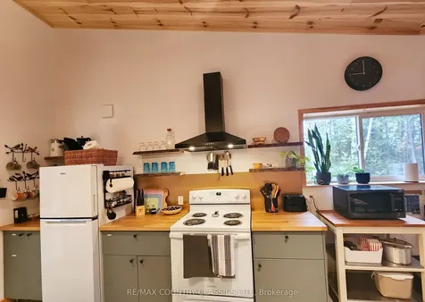 338 Detlor Road Bancroft ON K0L 2S0