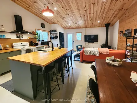 338 Detlor Road Bancroft ON K0L 2S0