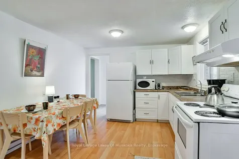 24 Dudley Drive Bracebridge ON P1L 1K3