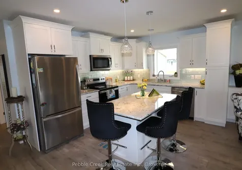 209 Lake Breeze Drive Ashfield-colborne-wawanosh ON N7A 0C6