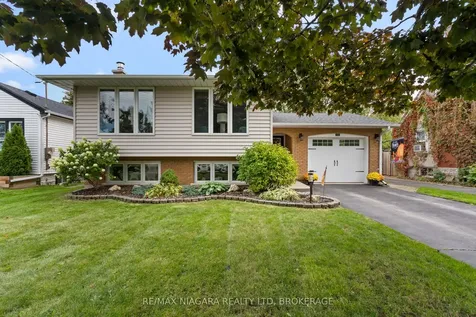 39 Rosemount Avenue Port Colborne ON L3K 5P8