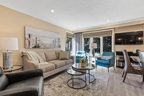 39 Rosemount Avenue Port Colborne ON L3K 5P8