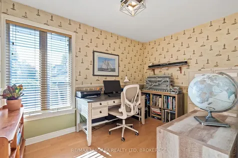 39 Rosemount Avenue Port Colborne ON L3K 5P8