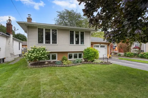39 Rosemount Avenue Port Colborne ON L3K 5P8