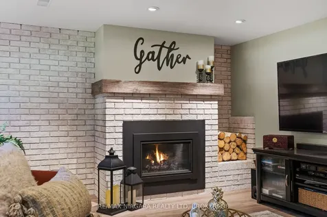39 Rosemount Avenue Port Colborne ON L3K 5P8