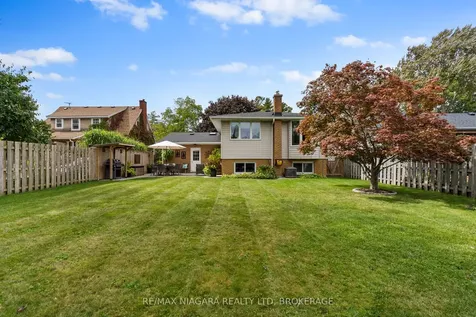 39 Rosemount Avenue Port Colborne ON L3K 5P8