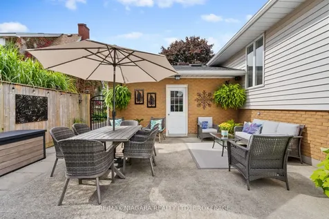 39 Rosemount Avenue Port Colborne ON L3K 5P8