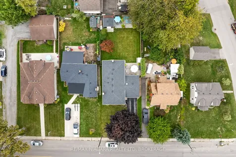 39 Rosemount Avenue Port Colborne ON L3K 5P8