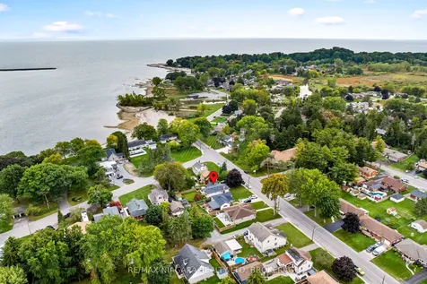 39 Rosemount Avenue Port Colborne ON L3K 5P8